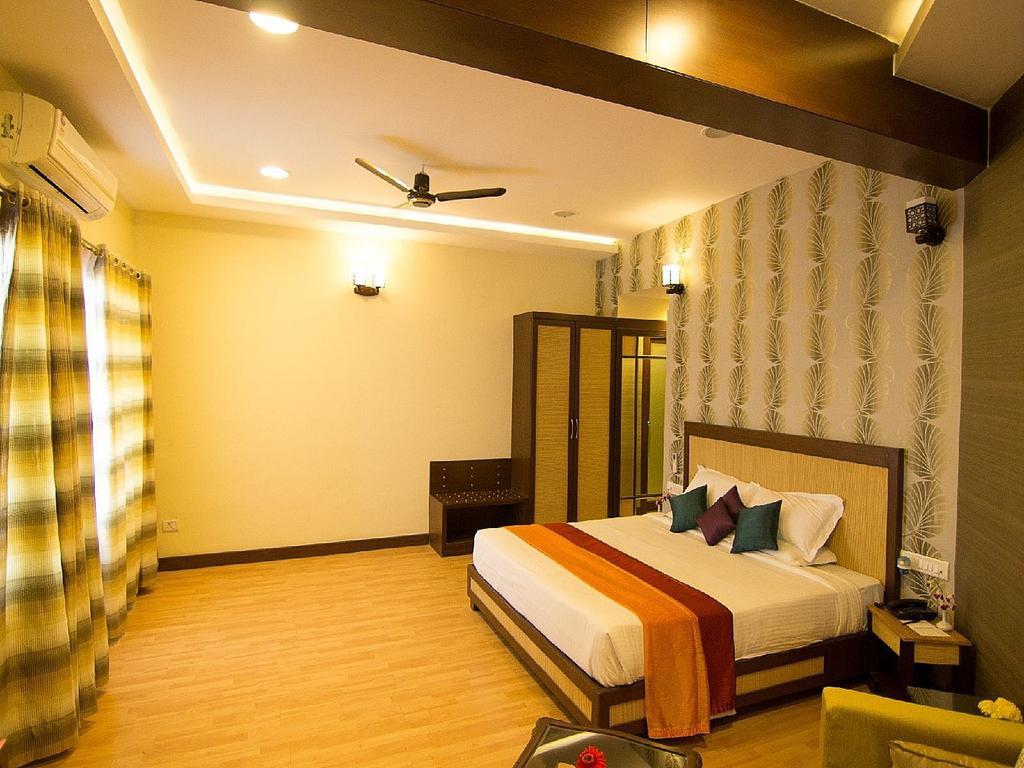 Hotel Lake View Ashok Bhopal Exterior photo