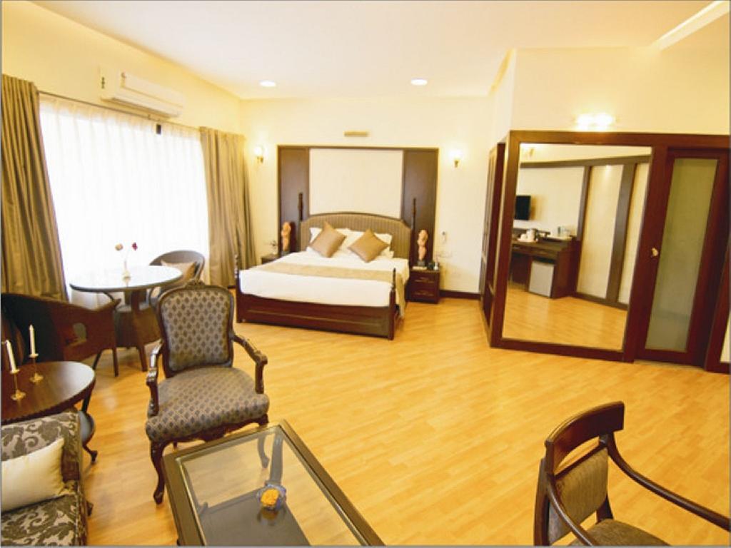 Hotel Lake View Ashok Bhopal Exterior photo